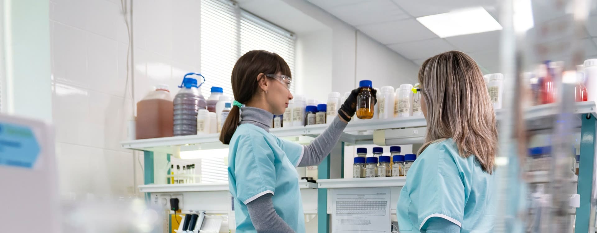 KCCC GROUP. Химические ингредиенты для вашей отрасли